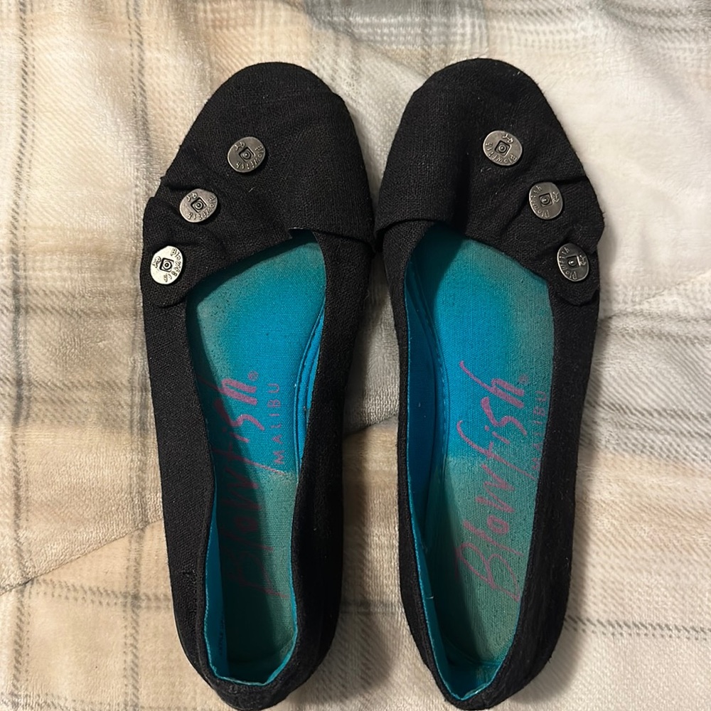 Black Blowfish Flats